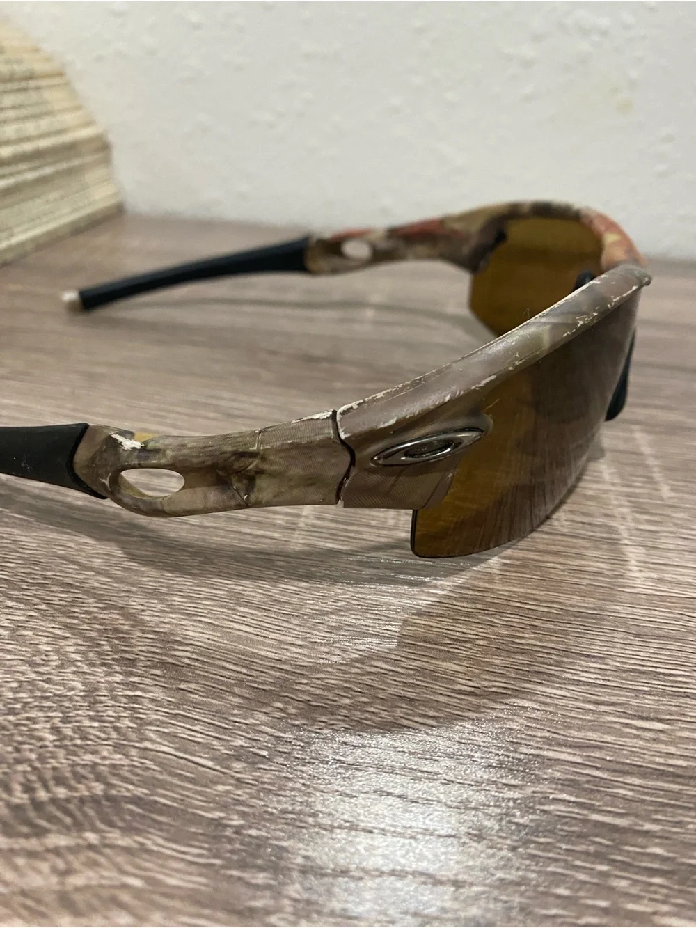 Oakley Radar Pitch (King’s Woodland Camo edition)